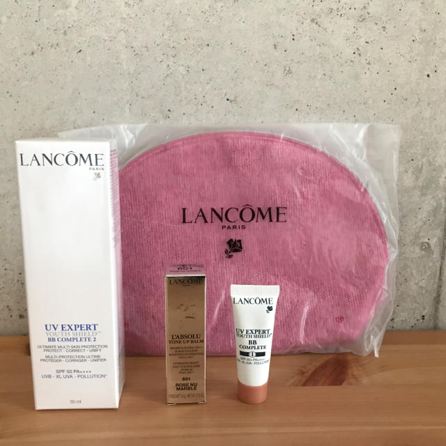 LANCOME(ランコム)の【未使用】ランコムBB・リップ・ポーチセット コスメ/美容のベースメイク/化粧品(BBクリーム)の商品写真