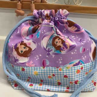 ディズニー(Disney)のお弁当袋　ソフィア　ハンドメイド(ランチボックス巾着)