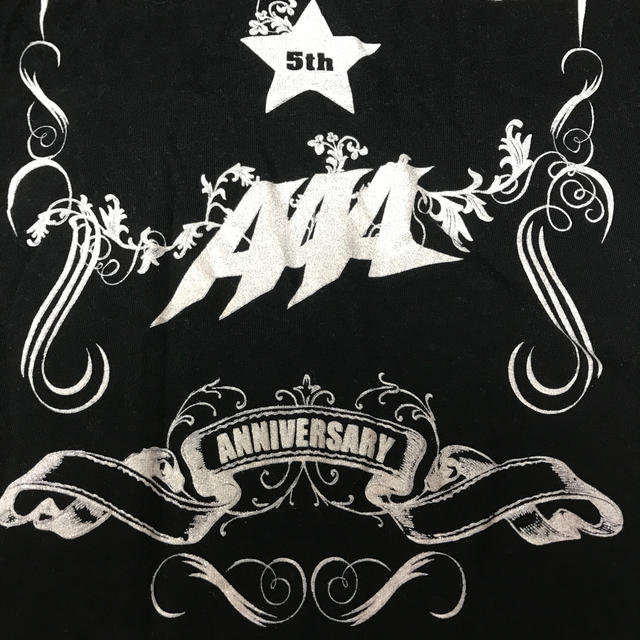 AAA(トリプルエー)のAAA ライブ Tシャツ 2005年 チケットの音楽(国内アーティスト)の商品写真