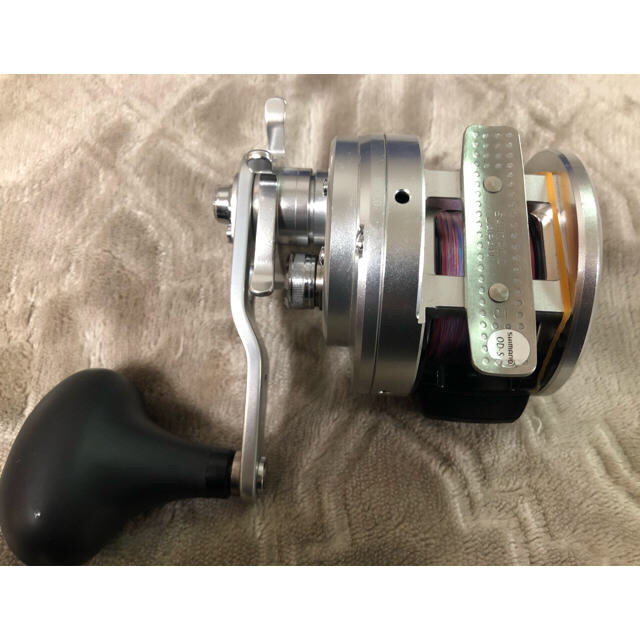 SHIMANO - オシアカルカッタ300HGの通販 by Moree's shop｜シマノならラクマ