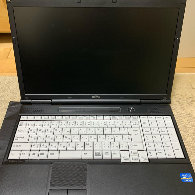 FUJITSU life book A572/FX