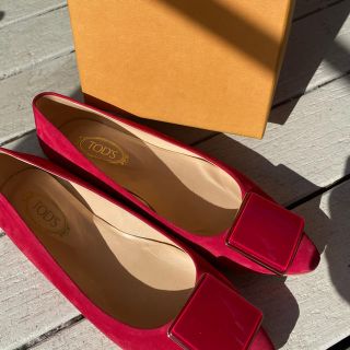 トッズ(TOD'S)のトッズ　フラットパンプス(バレエシューズ)