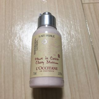 ロクシタン(L'OCCITANE)のロクシタン　チェリーブロッサム　シマーリングボディミルクa(ボディローション/ミルク)