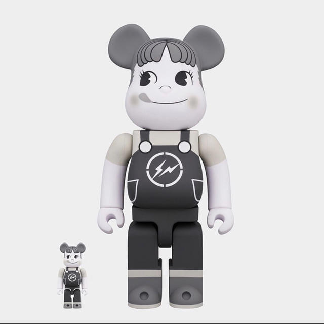 Milky the Conveni BE@RBRICK 100% & 400%