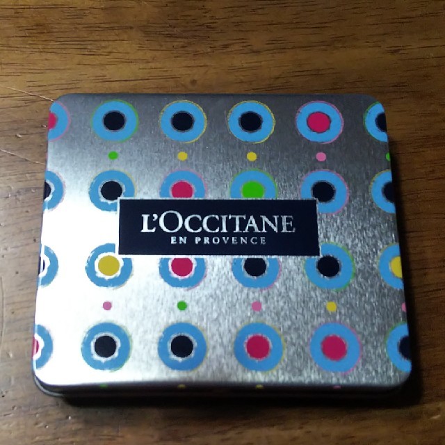 L'OCCITANE(ロクシタン)のL'OCCITANE ハンドクリーム、リップバーム キット コスメ/美容のキット/セット(サンプル/トライアルキット)の商品写真