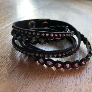 スワロフスキー(SWAROVSKI)のなる様専用SWAROVSKI ブレスレット　正規品(ブレスレット/バングル)