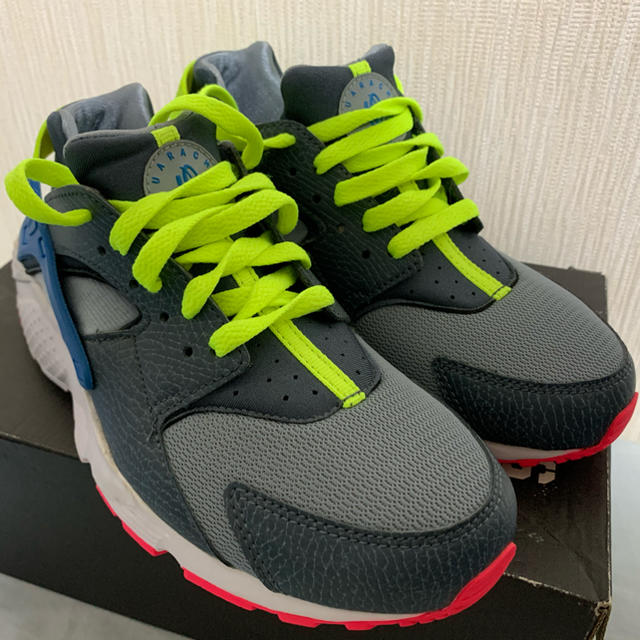 Nike エアハラチ　25cm ★交渉可