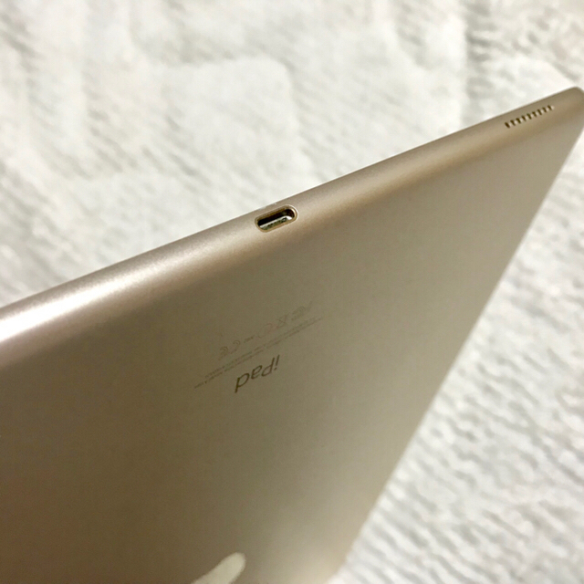 スマホ/家電/カメラiPad Pro 12.9インチ 128GB ゴールド Wi-Fiモデル