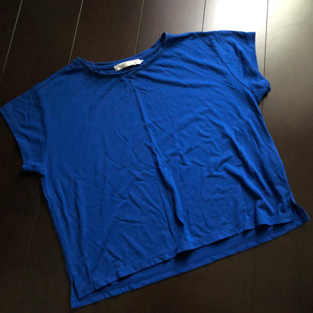 AZUL by moussy(アズールバイマウジー)のAZUL Tシャツ カットソー トップス レディースのトップス(Tシャツ(半袖/袖なし))の商品写真