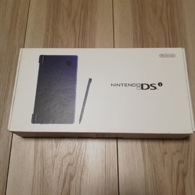 ニンテンドーDS(ニンテンドーDS)の【美品】ニンテンドーDSi本体　メタリックブルー エンタメ/ホビーのゲームソフト/ゲーム機本体(家庭用ゲーム機本体)の商品写真