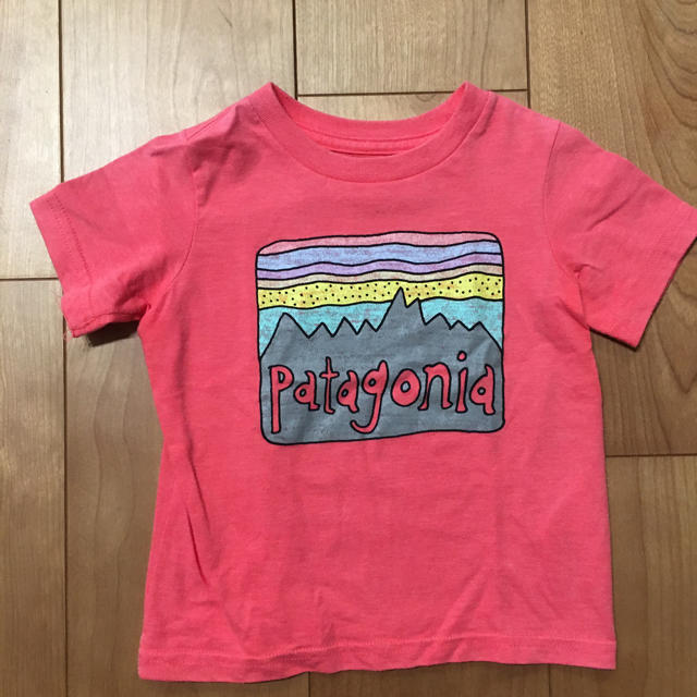 patagonia(パタゴニア)のパタゴニア  kids Tシャツ キッズ/ベビー/マタニティのキッズ服女の子用(90cm~)(Tシャツ/カットソー)の商品写真