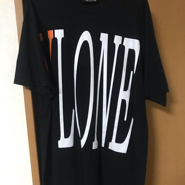 VLONE Tシャツ