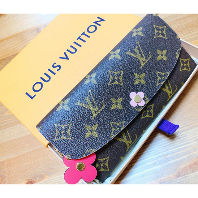 本物【良品】LOUIS VUITTON エミリー♡長財布