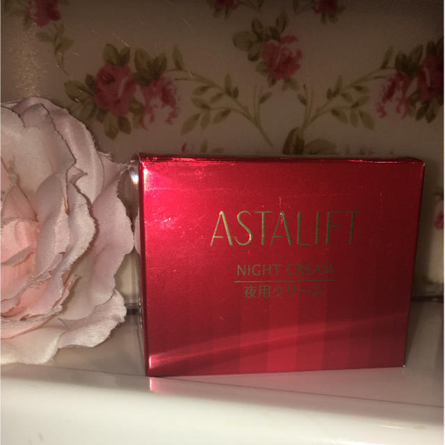 ASTALIFT(アスタリフト)の新品‼️ アスタリフト  ナイトクリーム  30g コスメ/美容のコスメ/美容 その他(その他)の商品写真