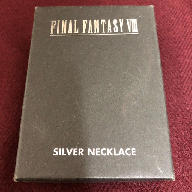 SQUARE ENIX(スクウェアエニックス)のFAINAL FANTASY 8  スリーピングライオンハート グリーヴァ メンズのアクセサリー(ネックレス)の商品写真