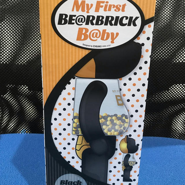 ベアブリック RBRICK B@BY BLACK & GOLD 千秋 ベアブリック RBRICK B@BY BLACK & GOLD 千秋