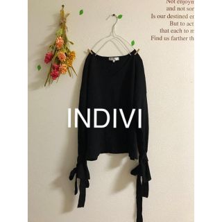 インディヴィ(INDIVI)のINDIVI Vネック ニット (カットソー(長袖/七分))