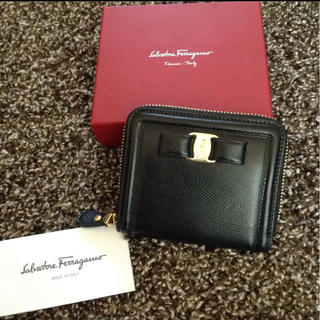 サルヴァトーレフェラガモ(Salvatore Ferragamo)のお取り置き商品(財布)