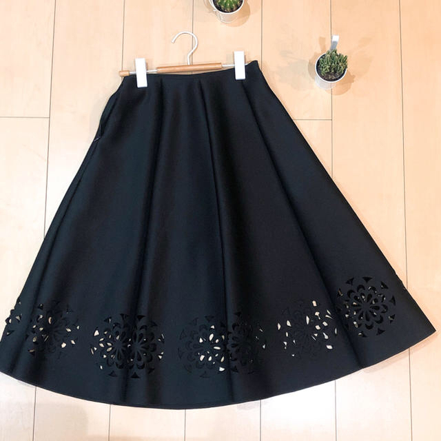 eimy istoire(エイミーイストワール)の裾ヒートカット　スカート レディースのスカート(ロングスカート)の商品写真