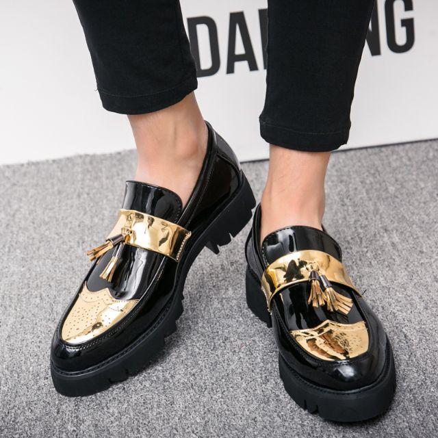 JIMMY CHOO(ジミーチュウ)の限定オーダー メンズ ブラック×ゴールド ローファーシューズ　　　　ジミーチュウ メンズの靴/シューズ(ドレス/ビジネス)の商品写真