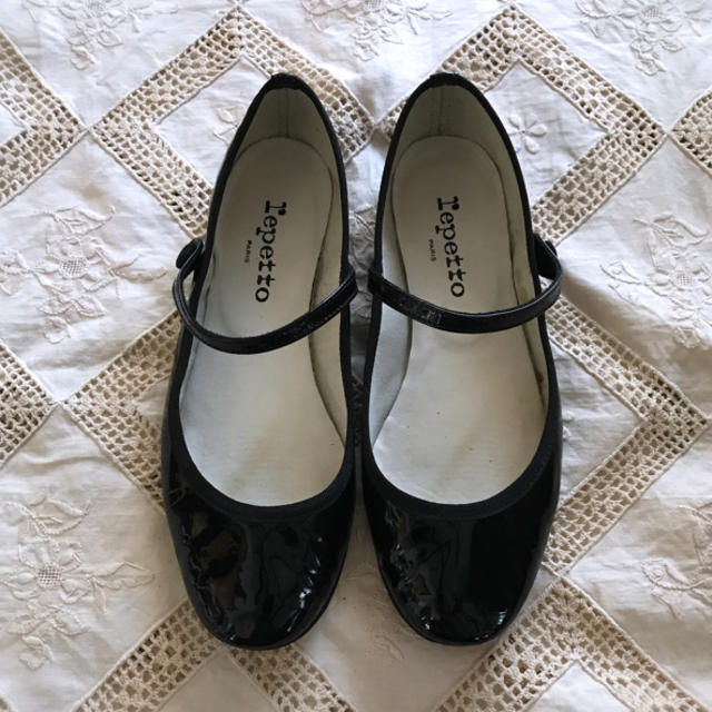 repetto エナメル ストラップ バレエシューズ