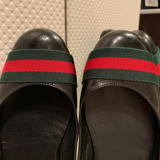 Gucci(グッチ)の【売り切り】GUCCI❤️💚美品、ぺたんこ靴、36バレエシューズ レディースの靴/シューズ(バレエシューズ)の商品写真