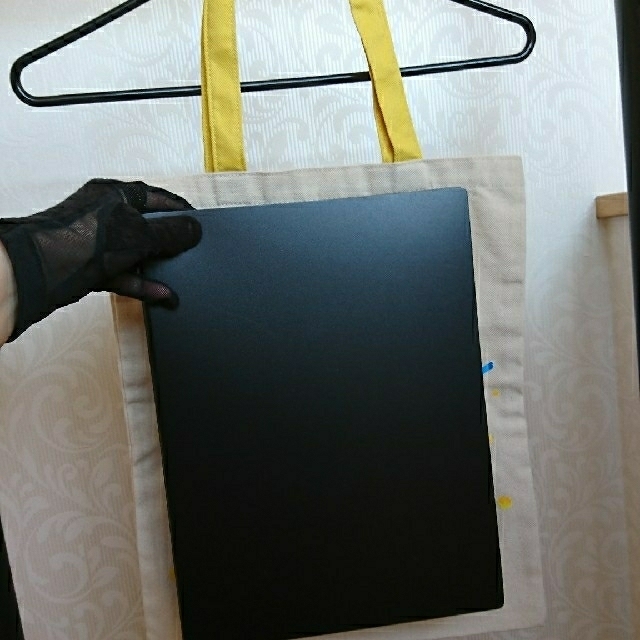 L'OCCITANE(ロクシタン)のロクシタン 40周年記念バッグ（新品・未使用）  レディースのバッグ(エコバッグ)の商品写真