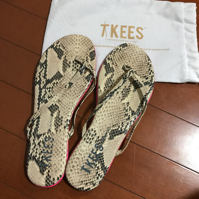 TKEES パイソン サンダル