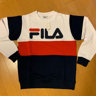 フィラ(FILA)のFILA トレーナー　新品、未使用、タグ付き(スウェット)