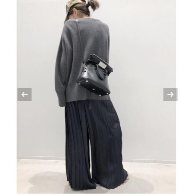 L'Appartement DEUXIEME CLASSE(アパルトモンドゥーズィエムクラス)のPleats Pants レディースのパンツ(その他)の商品写真