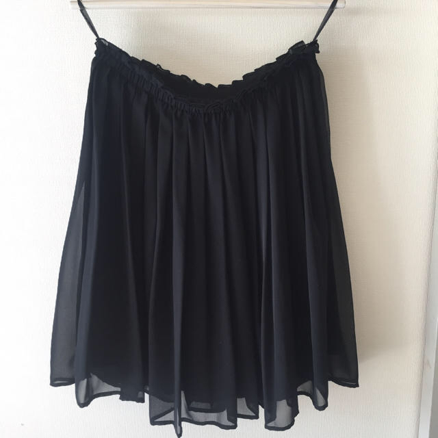 シフォンスカート   黒 レディースのスカート(ひざ丈スカート)の商品写真