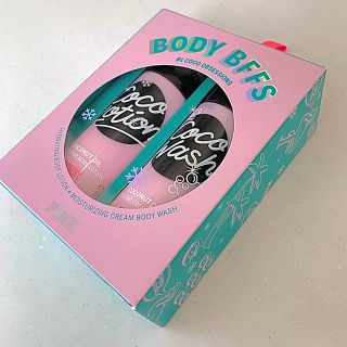 ヴィクトリアズシークレット(Victoria's Secret)の【新品‼︎】ヴィクトリア シークレット ピンク ボディケアセット(その他)