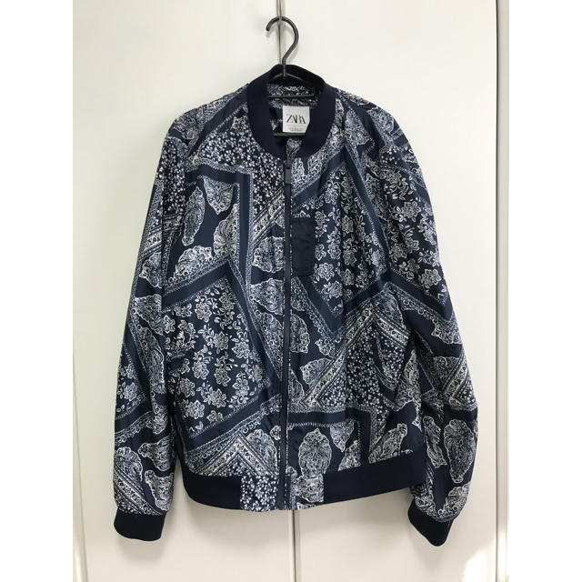 ZARA    ナイロンJKT  ボンバー　ペイズリー　XLザラ