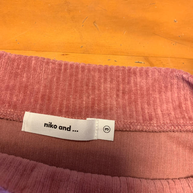 niko and...(ニコアンド)のniko and... 長袖シャツ ピンク レディースのトップス(Tシャツ(長袖/七分))の商品写真