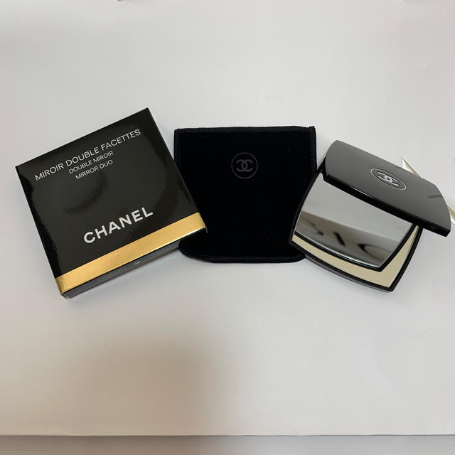 CHANEL(シャネル)のkuroneko様専用。CHANELミラー レディースのファッション小物(ミラー)の商品写真