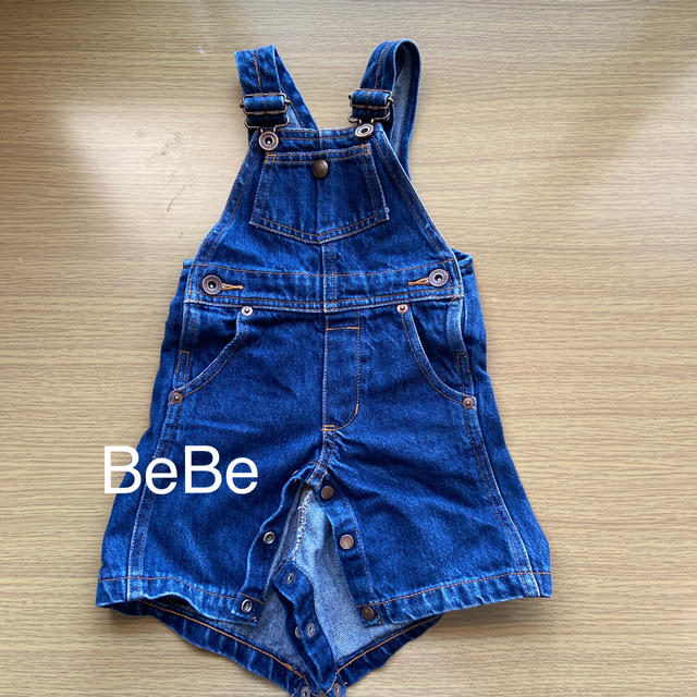 BeBe(ベベ)のベビー オーバーオール　90 キッズ/ベビー/マタニティのキッズ服男の子用(90cm~)(パンツ/スパッツ)の商品写真