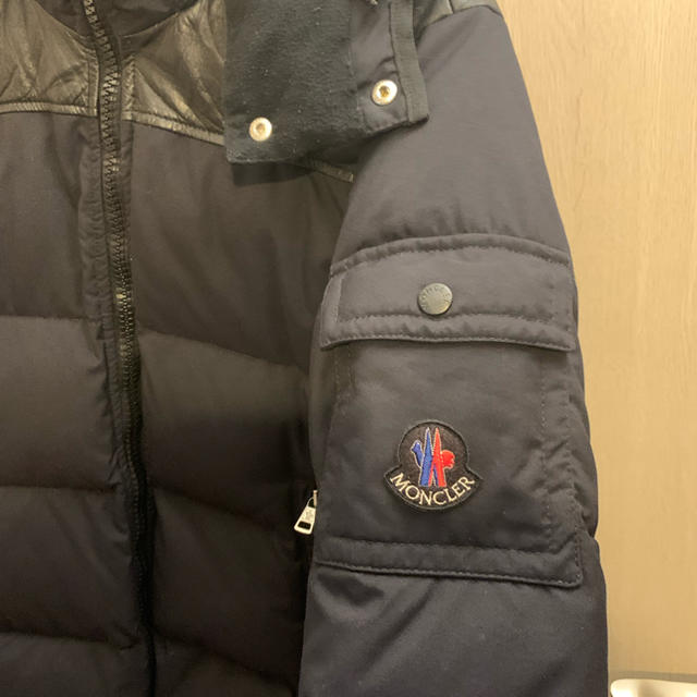 MONCLER　ダウンジャケット　冬物処分セール