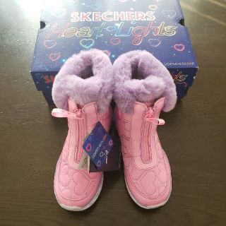 スケッチャーズ(SKECHERS)の【新品】SKECHERS HEART LIGHTS 20286L-BKPK(ブーツ)