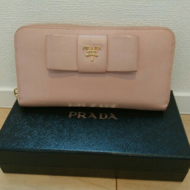 PRADA(プラダ)のプラダ 長財布 サフィアーノ  レディースのファッション小物(財布)の商品写真