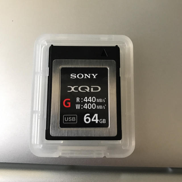 XQDカード 64GB