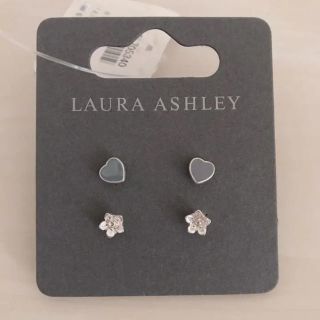 ローラアシュレイ(LAURA ASHLEY)のローラアシュレイ ピアス(ピアス)