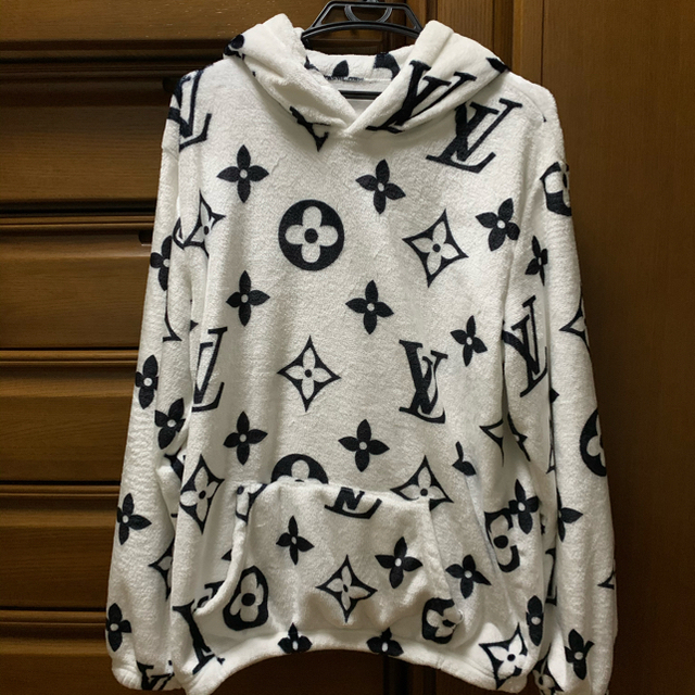 メンズVandy the Pink LV Cozy Hoodie