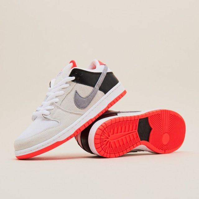 NIKE(ナイキ)のNIKE SB DUNK LOW INFRARED 27cm メンズの靴/シューズ(スニーカー)の商品写真