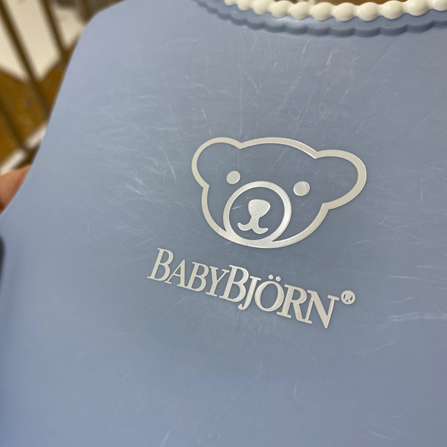 BABYBJORN(ベビービョルン)のベビービョルン　スタイ キッズ/ベビー/マタニティの授乳/お食事用品(お食事エプロン)の商品写真