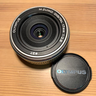 オリンパス(OLYMPUS)のオリンパス　単焦点パンケーキレンズ　17mm f2.8(ミラーレス一眼)