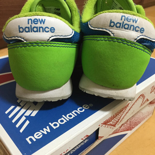 New Balance(ニューバランス)の☆NB ニューバランス サイズ18㎝☆ キッズ/ベビー/マタニティのキッズ靴/シューズ(15cm~)(スニーカー)の商品写真