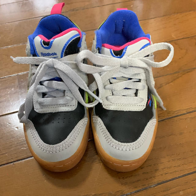 Reebok(リーボック)のワ-クアウト プラス ATI 90S   クラシックレザー キッズ/ベビー/マタニティのキッズ靴/シューズ(15cm~)(スニーカー)の商品写真