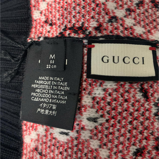 Gucci(グッチ)のGUCCI ニット帽　メンズ　　27000円→25000円！ メンズの帽子(ニット帽/ビーニー)の商品写真