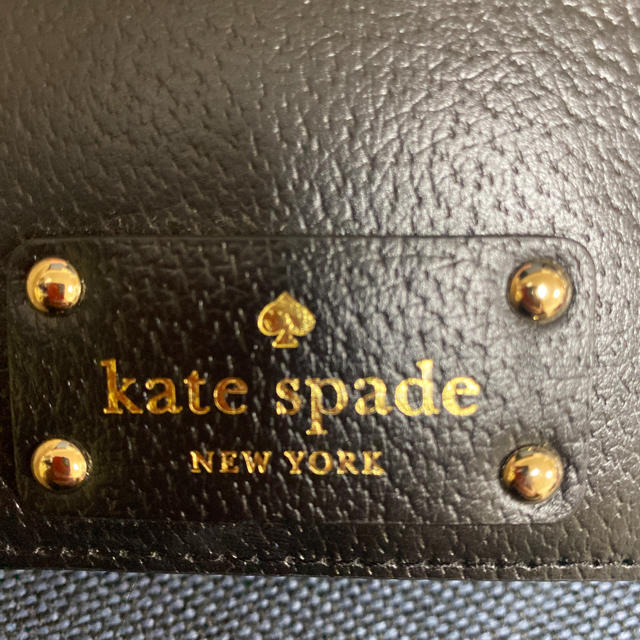 kate spade new york(ケイトスペードニューヨーク)のCOCO様専用　ケイトスペード　パスポートケース インテリア/住まい/日用品の日用品/生活雑貨/旅行(旅行用品)の商品写真