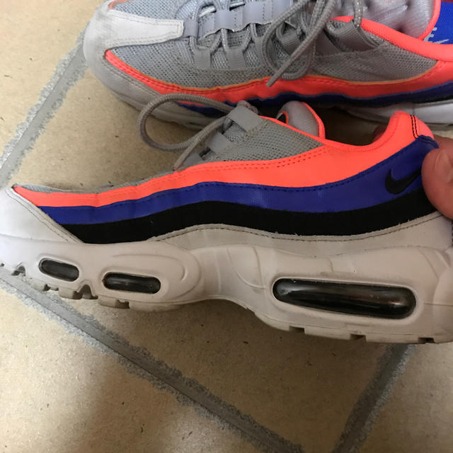 NIKEAIR MAX95  エッシェンシャル 3